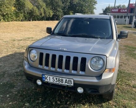 Серый Джип Патриот, объемом двигателя 2.4 л и пробегом 190 тыс. км за 9400 $, фото 1 на Automoto.ua