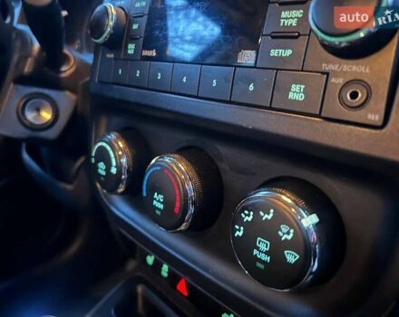 Сірий Джип Patriot, об'ємом двигуна 2.36 л та пробігом 220 тис. км за 10300 $, фото 10 на Automoto.ua