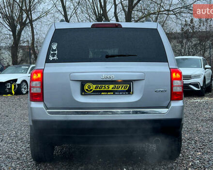 Серый Джип Патриот, объемом двигателя 2 л и пробегом 97 тыс. км за 10750 $, фото 4 на Automoto.ua