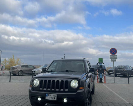 Сірий Джип Patriot, об'ємом двигуна 2.36 л та пробігом 197 тис. км за 11500 $, фото 2 на Automoto.ua