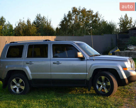 Сірий Джип Patriot, об'ємом двигуна 2.4 л та пробігом 170 тис. км за 13300 $, фото 7 на Automoto.ua