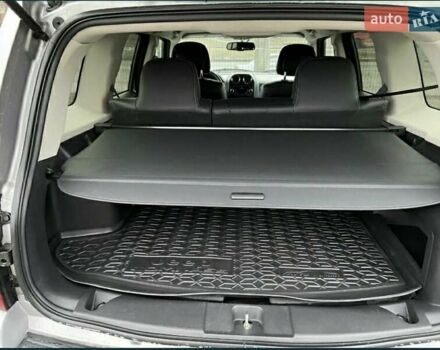 Серый Джип Патриот, объемом двигателя 2 л и пробегом 99 тыс. км за 12300 $, фото 2 на Automoto.ua