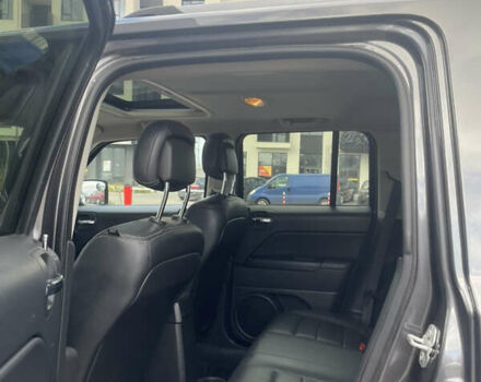 Сірий Джип Patriot, об'ємом двигуна 2.36 л та пробігом 197 тис. км за 11500 $, фото 14 на Automoto.ua