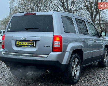 Серый Джип Патриот, объемом двигателя 2 л и пробегом 97 тыс. км за 10750 $, фото 5 на Automoto.ua