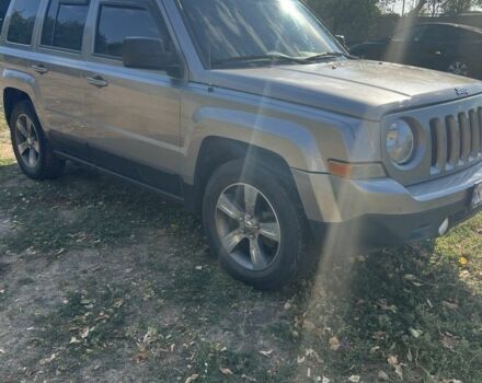 Серый Джип Патриот, объемом двигателя 2.4 л и пробегом 190 тыс. км за 9400 $, фото 2 на Automoto.ua
