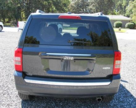 Серый Джип Патриот, объемом двигателя 2 л и пробегом 73 тыс. км за 7000 $, фото 5 на Automoto.ua