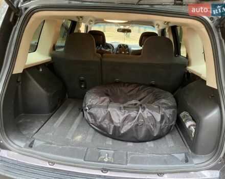 Сірий Джип Patriot, об'ємом двигуна 2.36 л та пробігом 160 тис. км за 9800 $, фото 8 на Automoto.ua