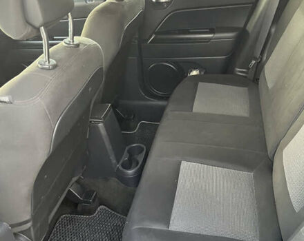 Серый Джип Патриот, объемом двигателя 2.36 л и пробегом 175 тыс. км за 11000 $, фото 10 на Automoto.ua