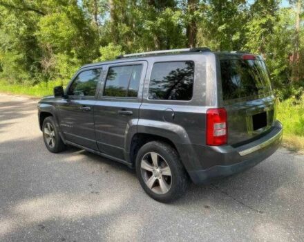 Серый Джип Патриот, объемом двигателя 2 л и пробегом 112 тыс. км за 2500 $, фото 4 на Automoto.ua