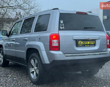 Серый Джип Патриот, объемом двигателя 2 л и пробегом 97 тыс. км за 10750 $, фото 3 на Automoto.ua