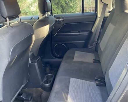 Сірий Джип Patriot, об'ємом двигуна 2.36 л та пробігом 220 тис. км за 11000 $, фото 5 на Automoto.ua