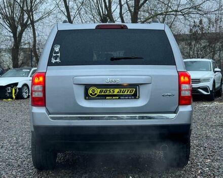 Серый Джип Патриот, объемом двигателя 2 л и пробегом 97 тыс. км за 10750 $, фото 4 на Automoto.ua