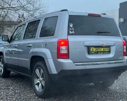 Серый Джип Патриот, объемом двигателя 2 л и пробегом 97 тыс. км за 10750 $, фото 3 на Automoto.ua