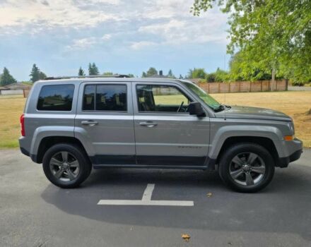 Серый Джип Патриот, объемом двигателя 2.4 л и пробегом 65 тыс. км за 4800 $, фото 5 на Automoto.ua