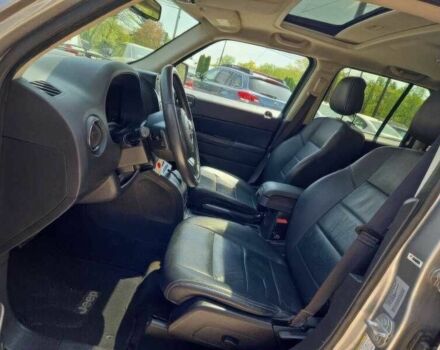 Серый Джип Патриот, объемом двигателя 2 л и пробегом 120 тыс. км за 2000 $, фото 7 на Automoto.ua