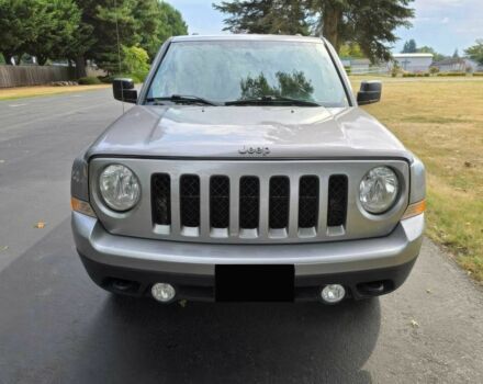 Серый Джип Патриот, объемом двигателя 2.4 л и пробегом 65 тыс. км за 4800 $, фото 1 на Automoto.ua