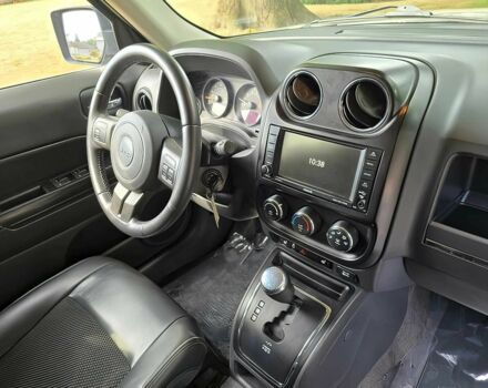 Серый Джип Патриот, объемом двигателя 2.4 л и пробегом 52 тыс. км за 7500 $, фото 8 на Automoto.ua