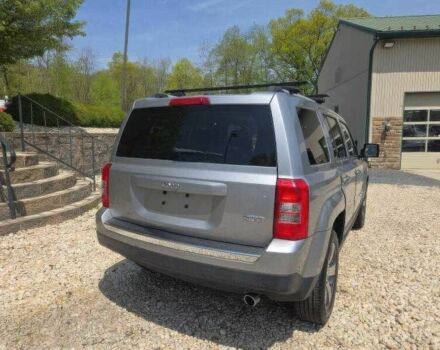 Серый Джип Патриот, объемом двигателя 2 л и пробегом 120 тыс. км за 2000 $, фото 4 на Automoto.ua