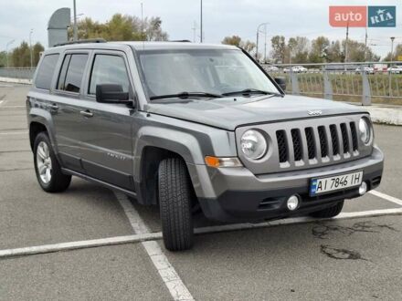 Джип Patriot 2012 у Києві на Automoto.ua Сірий Джип Patriot, об'ємом двигуна 2 л та пробігом 234 тис. км за 10490 $, фото 1 на Automoto.ua
