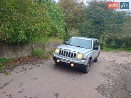 Джип Патриот 2013 в Львове на Automoto.ua Серый Джип Патриот, объемом двигателя 2 л и пробегом 451 тыс. км за 7800 $, фото 1 на Automoto.ua