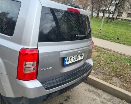 Серый Джип Патриот, объемом двигателя 2.4 л и пробегом 164 тыс. км за 10500 $, фото 1 на Automoto.ua