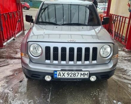 Сірий Джип Patriot, об'ємом двигуна 2.36 л та пробігом 200 тис. км за 10000 $, фото 1 на Automoto.ua