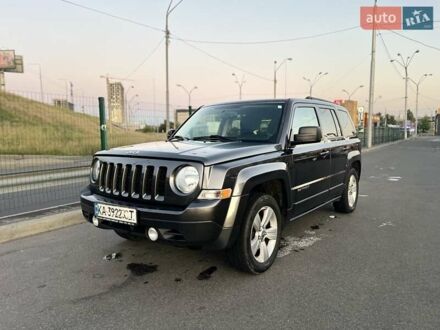 Джип Патриот 2014 в Киеве на Automoto.ua Серый Джип Патриот, объемом двигателя 2.36 л и пробегом 270 тыс. км за 9300 $, фото 1 на Automoto.ua