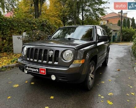 Джип Патриот 2015 в Киеве на Automoto.ua Серый Джип Патриот, объемом двигателя 2.4 л и пробегом 159 тыс. км за 11590 $, фото 1 на Automoto.ua