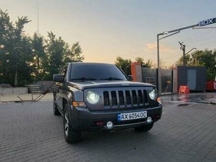 Джип Патриот 2015 в Харькове на Automoto.ua Серый Джип Патриот, объемом двигателя 2.36 л и пробегом 150 тыс. км за 13000 $, фото 1 на Automoto.ua