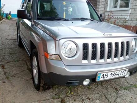 Джип Patriot 2015 у Бершаде на Automoto.ua Сірий Джип Patriot, об'ємом двигуна 2.4 л та пробігом 107 тис. км за 10700 $, фото 1 на Automoto.ua