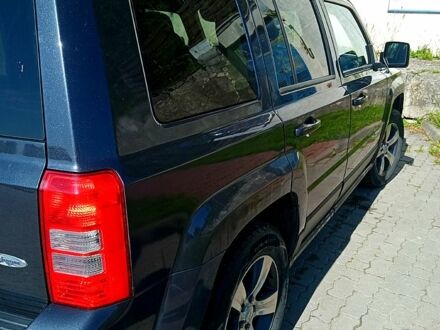 Джип Patriot 2015 у Львові на Automoto.ua Сірий Джип Patriot, об'ємом двигуна 2.4 л та пробігом 133 тис. км за 10700 $, фото 1 на Automoto.ua