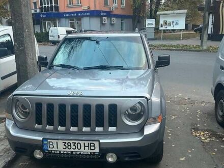 Джип Патриот 2015 в Полтаве на Automoto.ua Серый Джип Патриот, объемом двигателя 2.36 л и пробегом 245 тыс. км за 8500 $, фото 1 на Automoto.ua