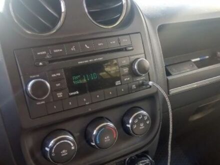 Серый Джип Патриот, объемом двигателя 2 л и пробегом 160 тыс. км за 11593 $, фото 1 на Automoto.ua