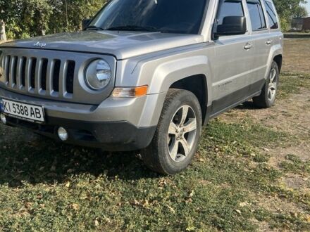 Серый Джип Патриот, объемом двигателя 2.4 л и пробегом 190 тыс. км за 9400 $, фото 1 на Automoto.ua