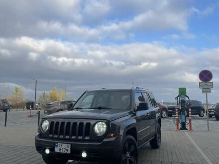 Серый Джип Патриот, объемом двигателя 2.36 л и пробегом 197 тыс. км за 11500 $, фото 1 на Automoto.ua