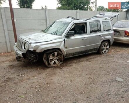 Сірий Джип Patriot, об'ємом двигуна 2 л та пробігом 165 тис. км за 2500 $, фото 1 на Automoto.ua