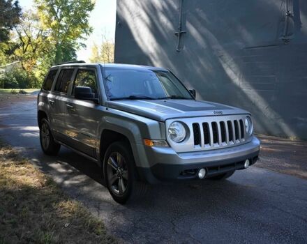 Сірий Джип Patriot, об'ємом двигуна 2.4 л та пробігом 70 тис. км за 3500 $, фото 1 на Automoto.ua