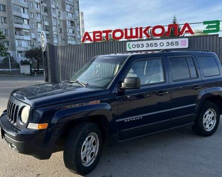 Синий Джип Патриот, объемом двигателя 2.36 л и пробегом 230 тыс. км за 7000 $, фото 5 на Automoto.ua