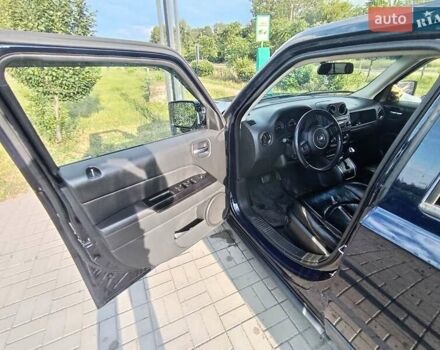 Синий Джип Патриот, объемом двигателя 2.36 л и пробегом 230 тыс. км за 9650 $, фото 3 на Automoto.ua