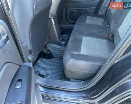 Синій Джип Patriot, об'ємом двигуна 2.36 л та пробігом 77 тис. км за 10300 $, фото 10 на Automoto.ua