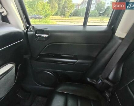 Синий Джип Патриот, объемом двигателя 2.36 л и пробегом 230 тыс. км за 9650 $, фото 7 на Automoto.ua