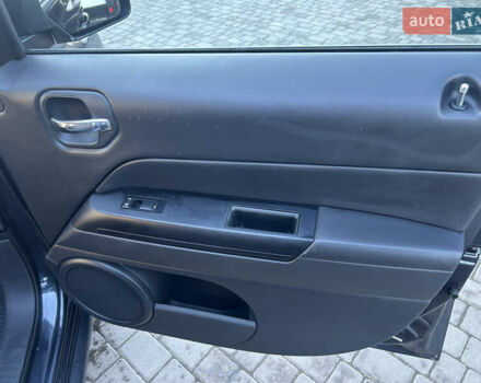 Синій Джип Patriot, об'ємом двигуна 2.36 л та пробігом 77 тис. км за 10300 $, фото 15 на Automoto.ua