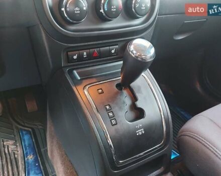 Синій Джип Patriot, об'ємом двигуна 2.4 л та пробігом 146 тис. км за 8800 $, фото 14 на Automoto.ua
