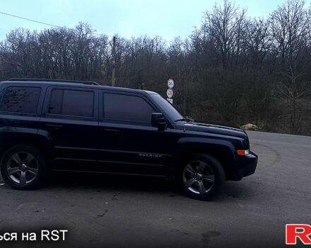 Синій Джип Patriot, об'ємом двигуна 2 л та пробігом 185 тис. км за 10250 $, фото 5 на Automoto.ua