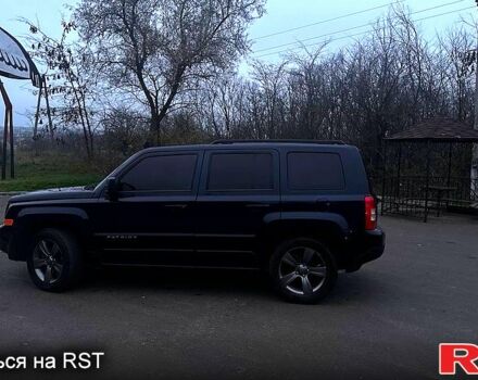 Синій Джип Patriot, об'ємом двигуна 2 л та пробігом 185 тис. км за 10250 $, фото 4 на Automoto.ua