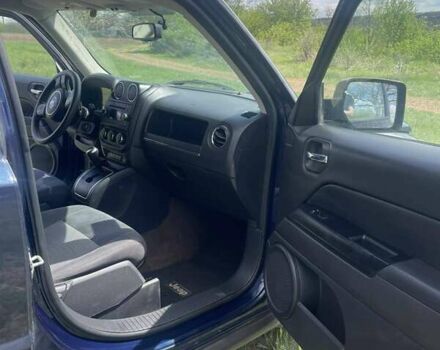 Синий Джип Патриот, объемом двигателя 2.36 л и пробегом 167 тыс. км за 9800 $, фото 11 на Automoto.ua