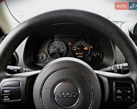 Синий Джип Патриот, объемом двигателя 2.36 л и пробегом 152 тыс. км за 8950 $, фото 6 на Automoto.ua