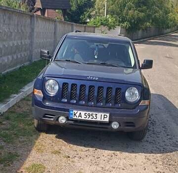 Синій Джип Patriot, об'ємом двигуна 2.36 л та пробігом 200 тис. км за 7500 $, фото 1 на Automoto.ua