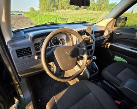 Зеленый Джип Патриот, объемом двигателя 2.4 л и пробегом 219 тыс. км за 6000 $, фото 7 на Automoto.ua