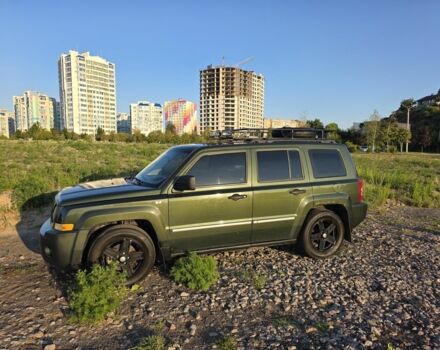 Зеленый Джип Патриот, объемом двигателя 2.4 л и пробегом 219 тыс. км за 6000 $, фото 9 на Automoto.ua